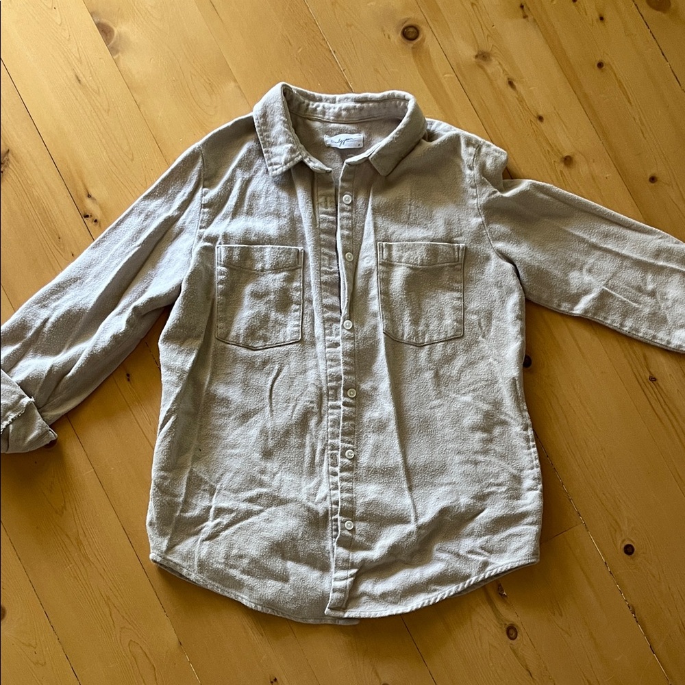 Carly Jean Los Angeles Light Tan Casual Button Down Shirt